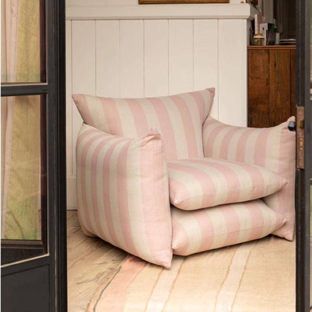 ARK024 - เก้าอี้อาร์มแชร์ (Armchair)