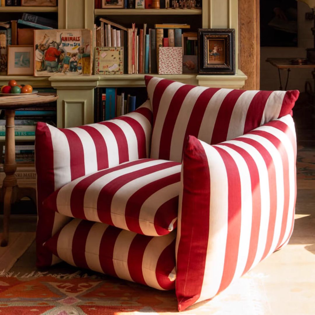 ARK024 - เก้าอี้อาร์มแชร์ (Armchair)