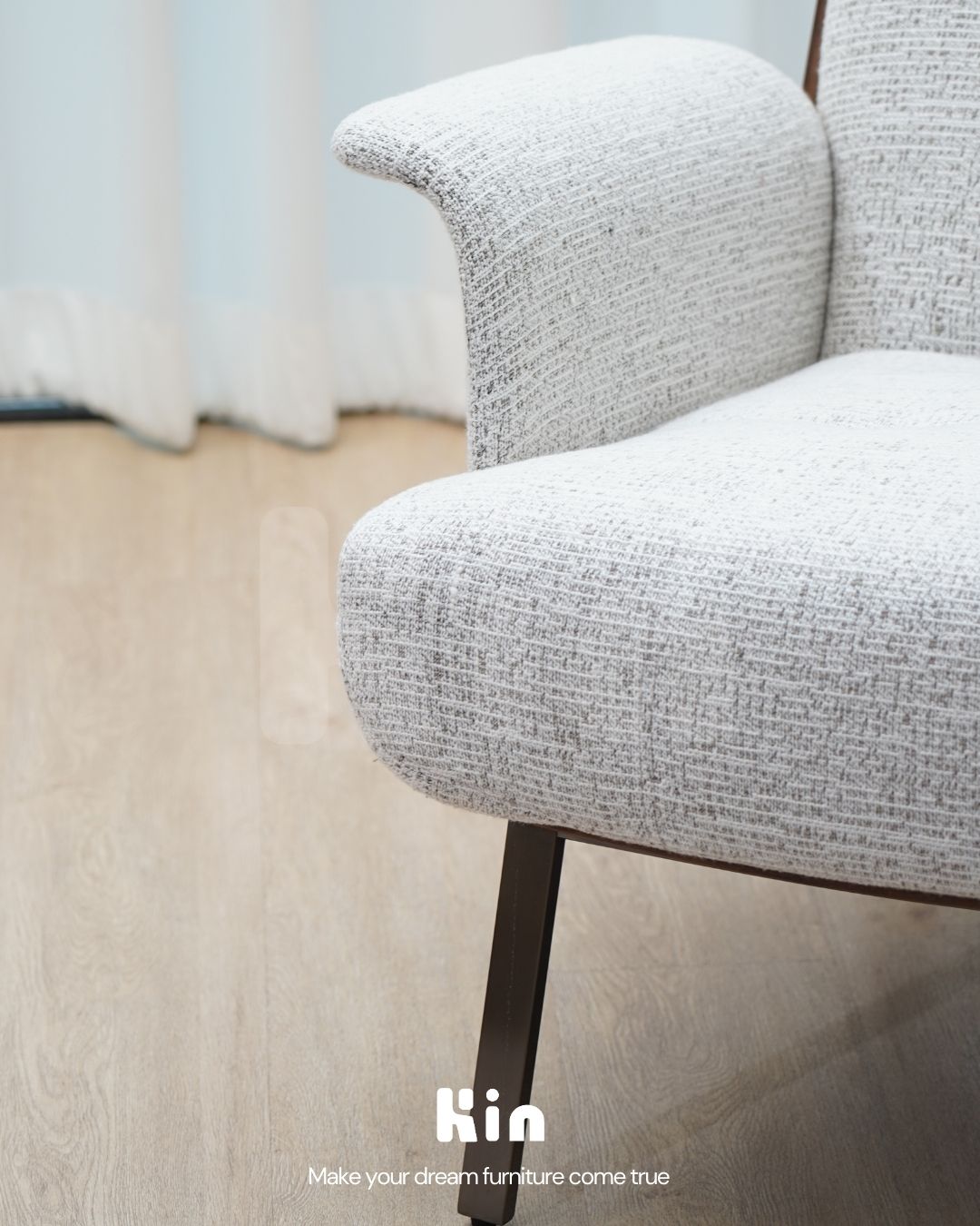 ARK006 - อาร์มเเชร์ (สินค้าพร้อมส่ง)