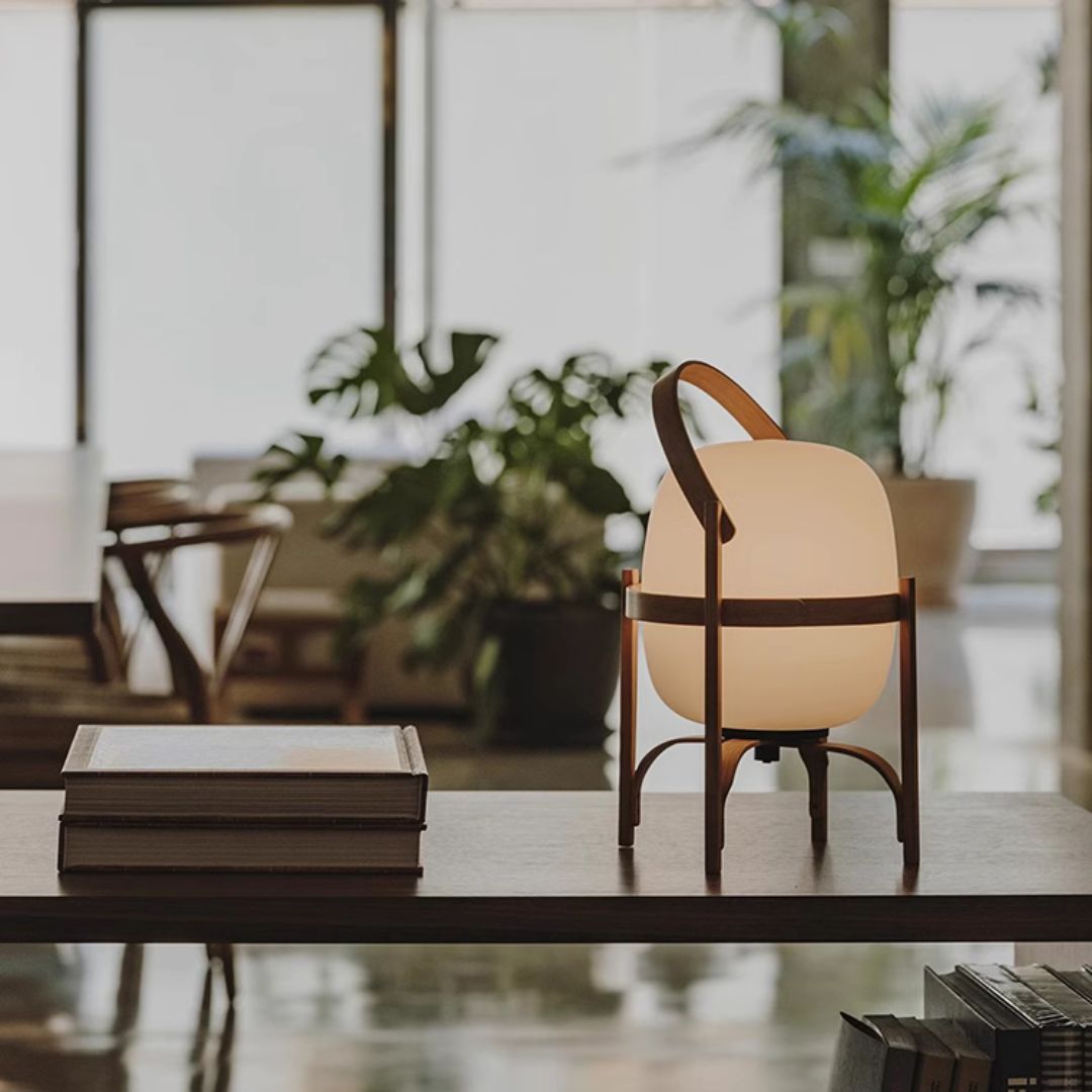 TBL001 - โคมไฟตั้งโต๊ะ (Table Lamp)