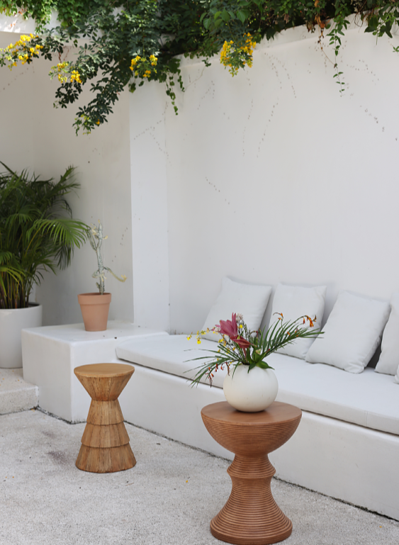 STK008 - โต๊ะข้าง (Side Table)