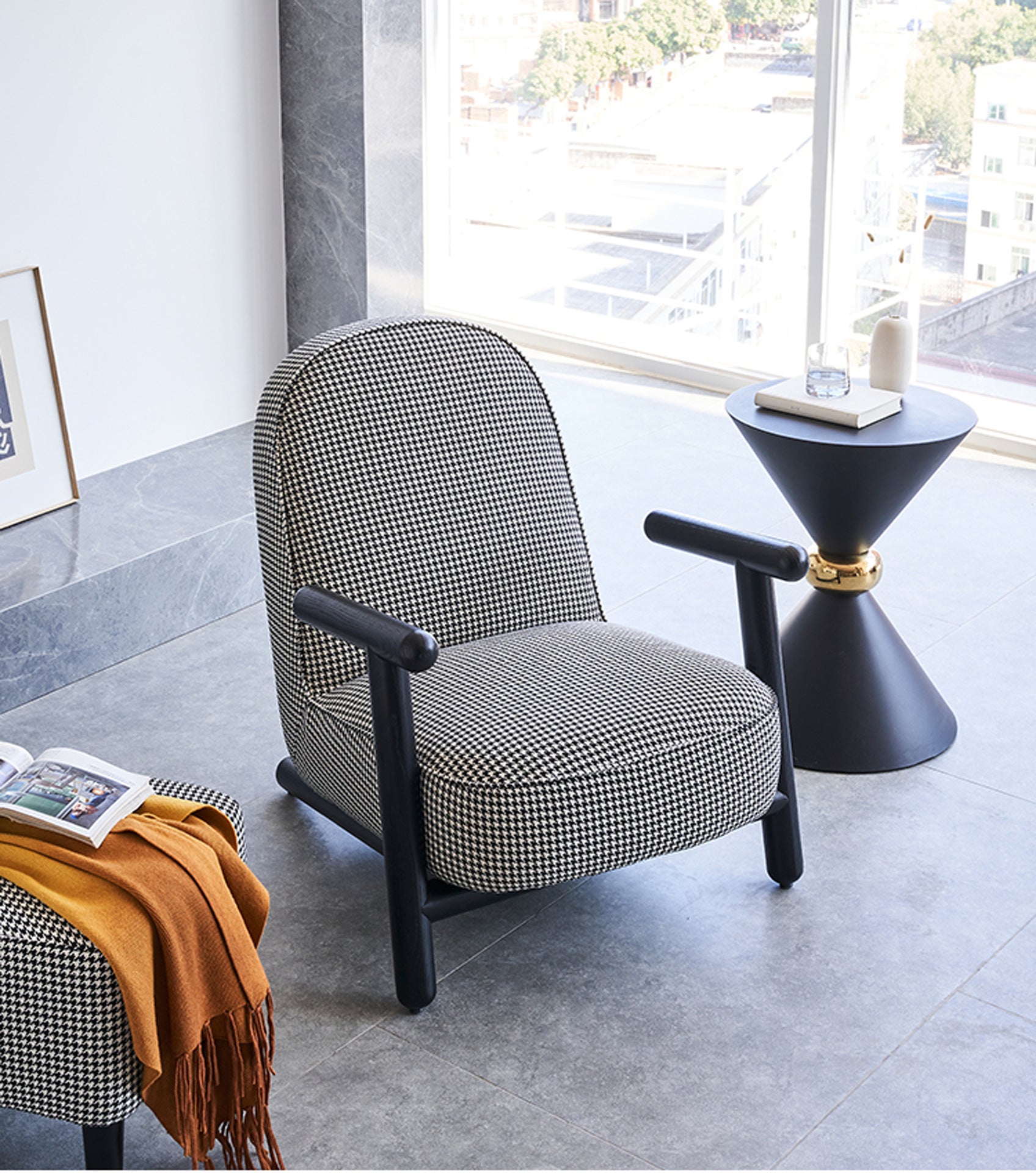 ARK073 - เก้าอี้อาร์มแชร์ (Armchair)