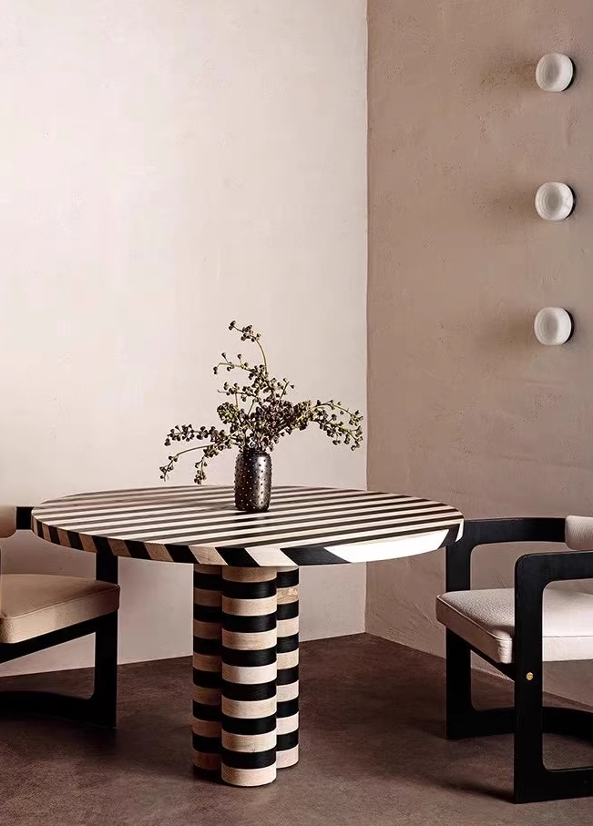 DNK052 - โต๊ะทานข้าว (Dining Table)