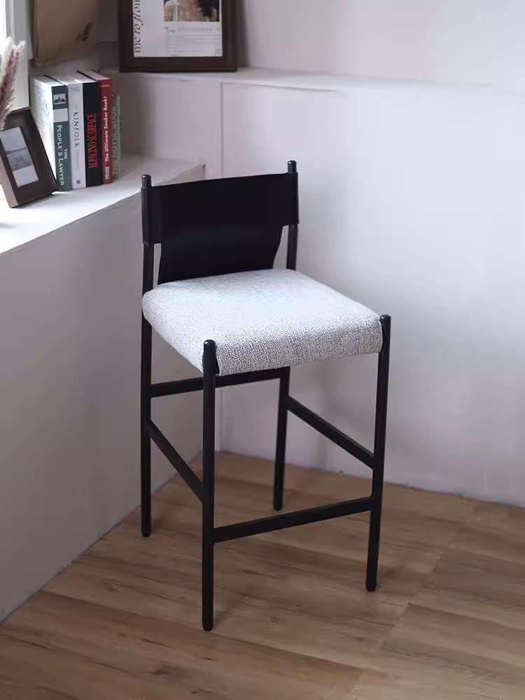 BSK007 - เก้าอี้บาร์ (Bar Stool)