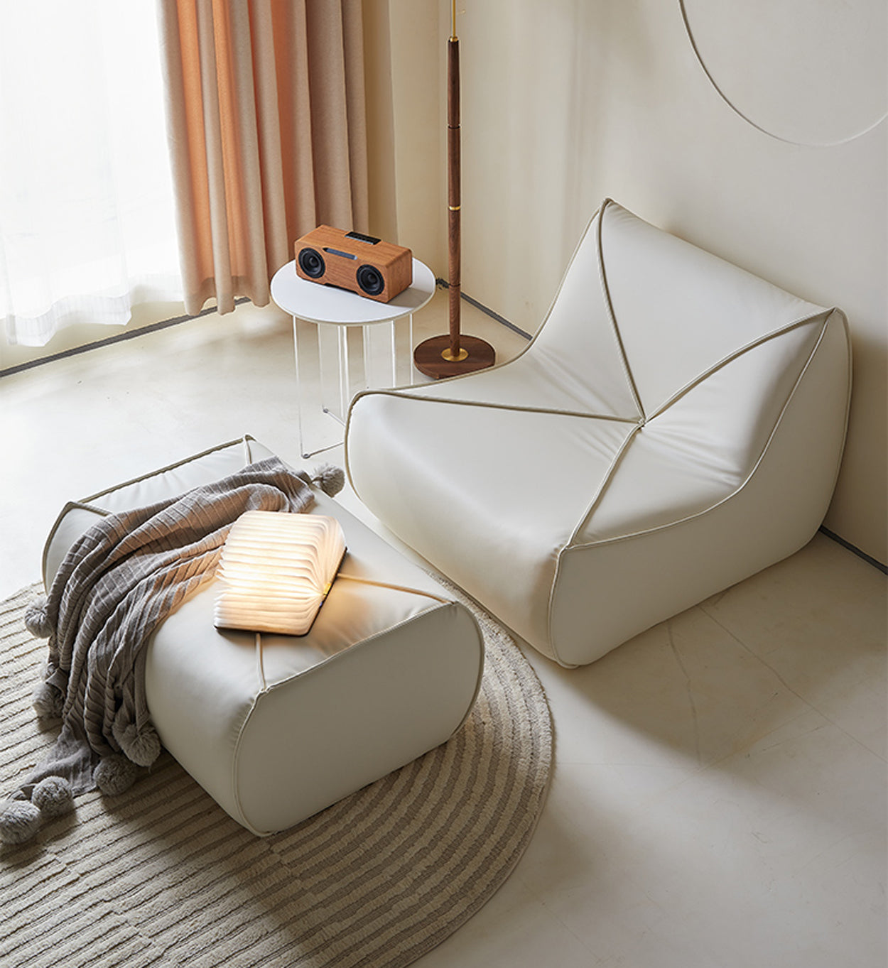 ARK141 - เก้าอี้อาร์มแชร์ (Armchair)