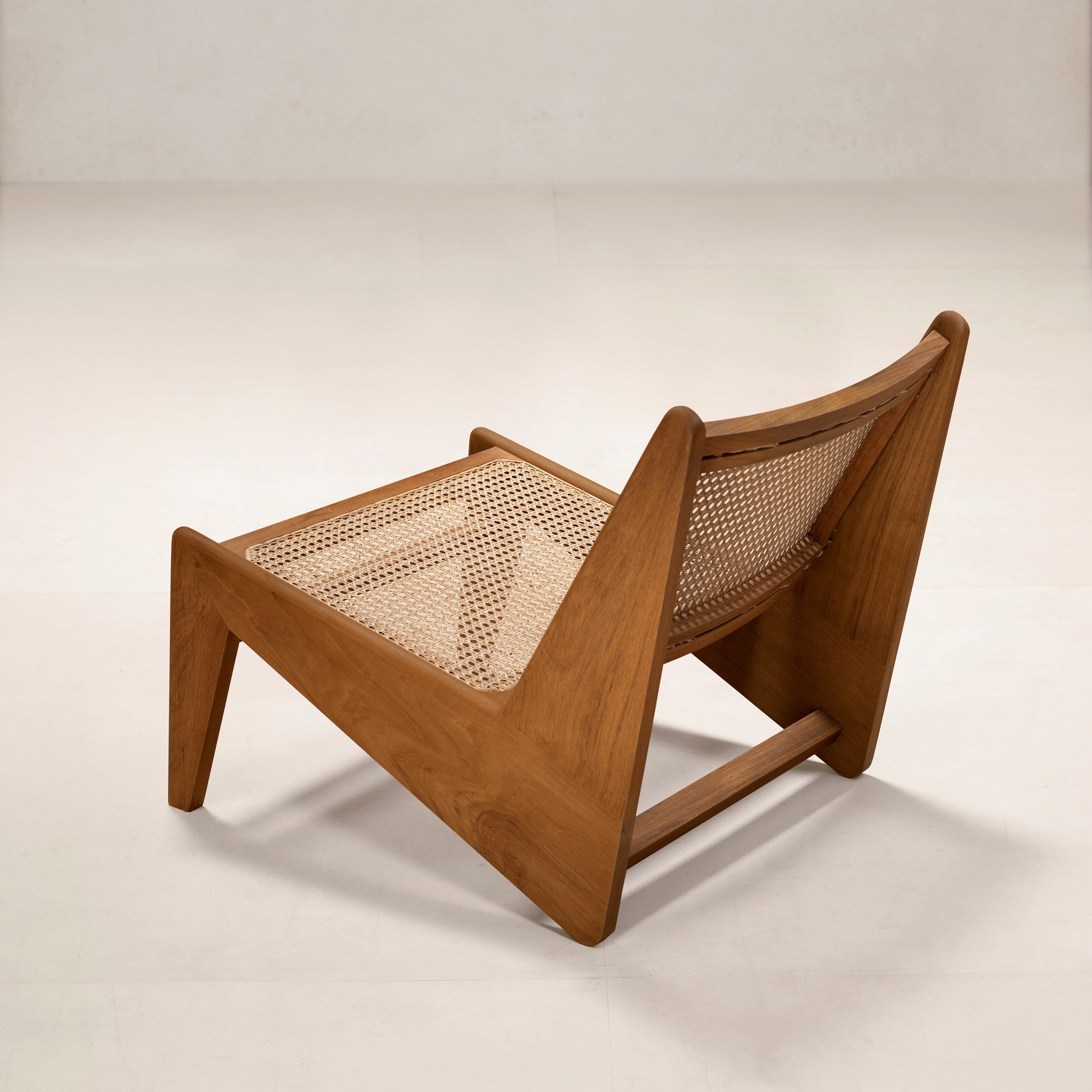 ARK136 - เก้าอี้อาร์มแชร์ (Armchair)